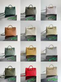 Picture of Bottega Veneta Handbags _SKUfw193635333fw